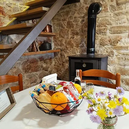 Agios Ioannis Stone With Private Heated Pool & Hydro-massage * Agios Ioannis (Corinthia)