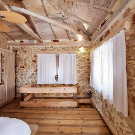 Agios Ioannis Stone With Private Heated Pool & Hydro-massage Agios Ioannis (Corinthia)