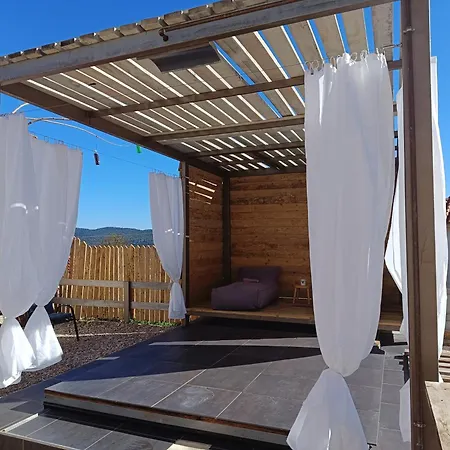 Agios Ioannis Stone With Private Heated Pool & Hydro-massage Holiday home