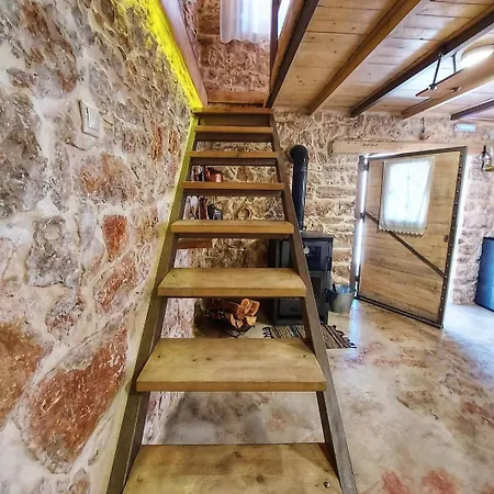 Agios Ioannis Stone With Private Heated Pool & Hydro-massage * Agios Ioannis (Corinthia)